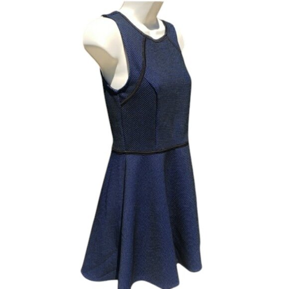 Sleevelss Dress Tank Fit Flare Stretch F21 NEW - Picture 2 of 9